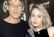 Ο Morten Harket των a-ha, τραγουδά με την κόρη του Tomine στο νέο «Hold Me»
