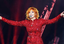 Η Mylène Farmer υπερασπίζεται τον πλούτο της Γαλλικής γλώσσας στο «Des lols et des quoi»
