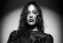 Οι MamaSingsFire με frontwoman την Πηνελόπη Αναστασοπούλου, live στο ΚΛΑΚΑΖ με πρώτη γεύση από το «Raising Hell»