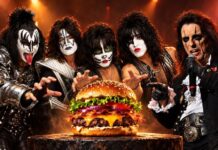 Τέτοια μέρα, χρόνια πριν… Οι Kiss, ο Alice Cooper, το riff που έφτασε στα δικαστήρια και το …χάμπουργκερ που τα έλυσε όλα!