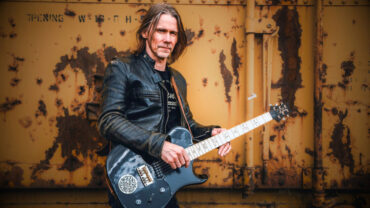 myles_kennedy_2026_10_001