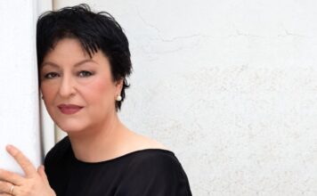 Η Σόνια Θεοδωρίδου παρουσιάζει το «Αερικό» του Θανάση Παπακωνσταντίνου