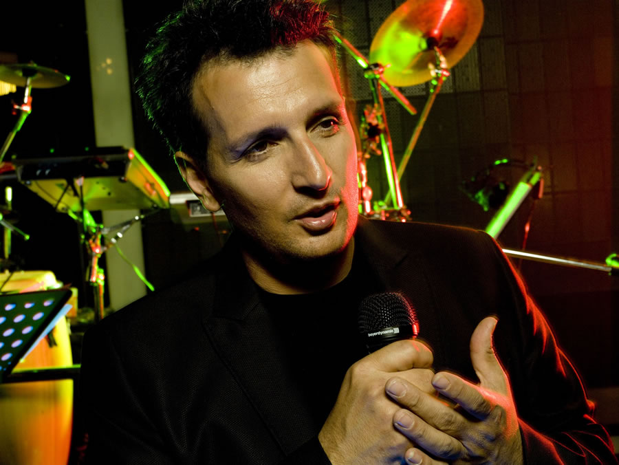 Ο Δημήτρης Μπάσης, στο Λαγονήσι…